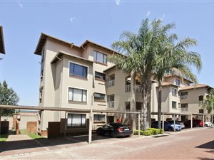 2 Bed Apartment in Sunninghill