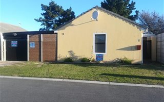 2 Bedroom Townhouse in Bonny Brook