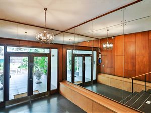 2 Bed Apartment in Illovo