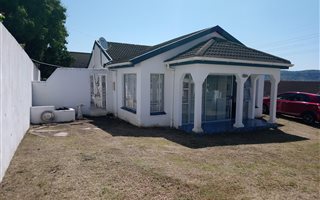 3 Bedroom House in Woodview