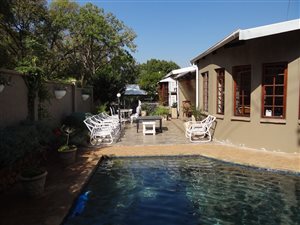 5 Bed House in Rietondale