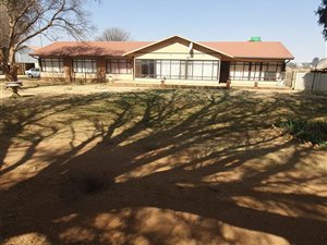 119 ha Farm in Klerksdorp
