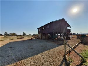 2 ha Farm in Helderblom