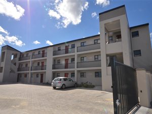 2 Bed Apartment in Burgundy Estate