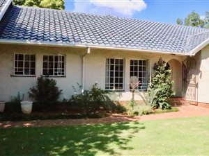 5 Bed House in Wingate Park