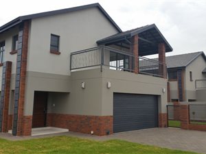 3 Bedroom House in Zambezi Manor Estate