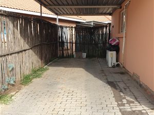 3 Bed Townhouse in Brits