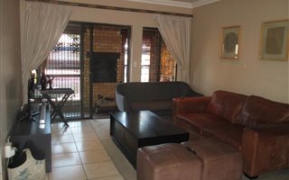 3 Bedroom Townhouse in Oriel