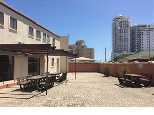 Hotel in Strand North