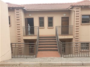 2 Bed Townhouse in Sunnyrock