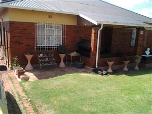 2 Bed House in South Hills