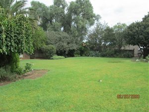 1.6 ha Farm in Unitas Park