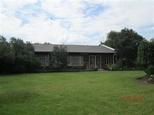 1.6 ha Farm in Unitas Park