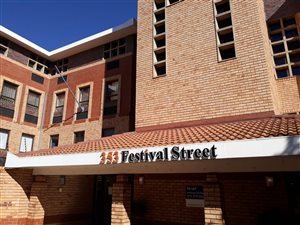 Commercial space in Hatfield
