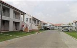 2 Bedroom Apartment in Lakefield