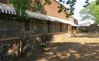 3120 m² Industrial space in Tulisa Park