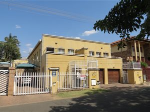 3 Bed Townhouse in Greymont
