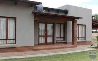 2 Bedroom Simplex in Bela-Bela (Warmbaths)