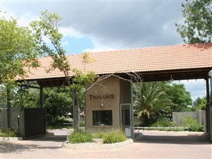 2 Bed Duplex in Maroeladal