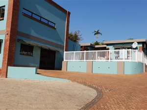 6 Bed House in Nyala Park