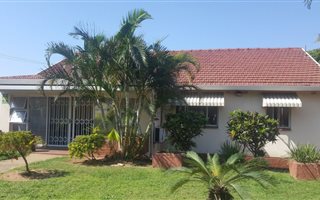 4 Bedroom House in Montclair