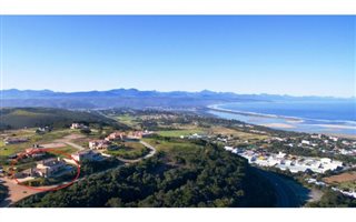 2 Bedroom Apartment in The Hill Estate