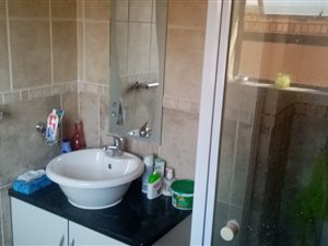 3 Bed Apartment in New Redruth