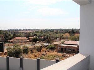 2 Bed Apartment in Honeydew