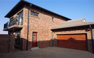 3 Bedroom House in Tuscany Ridge