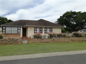 3 Bedroom House in Greenfields