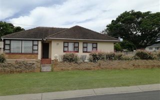 3 Bedroom House in Greenfields