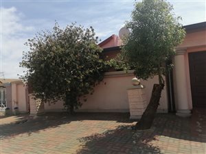 3 Bed House in Kagiso