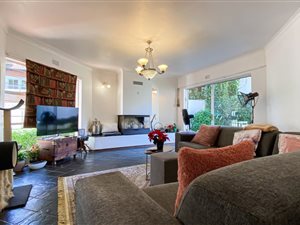 3 Bed Townhouse in Parkhurst