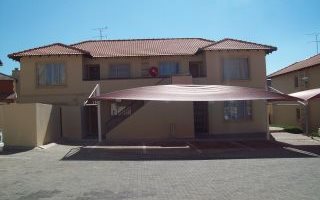 2 Bedroom Townhouse in Rynfield