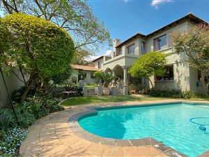 4 Bed House in Bryanston