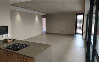 3 Bedroom Duplex in Parkview