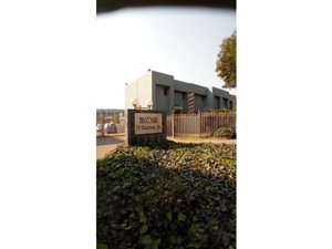 2 Bed Cluster in Freeway Park