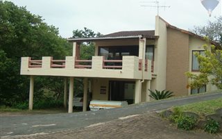 4 Bedroom Simplex in Hibberdene