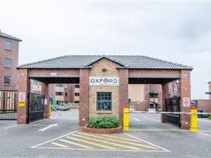 2 Bed Apartment in Montana Gardens