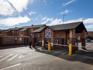 2 Bed Apartment in Meyerton
