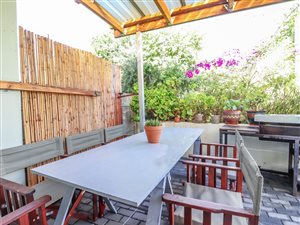 2 Bed House in Stellenbosch Agricultural
