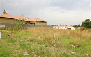 500 m² Land available in Mimosa Park