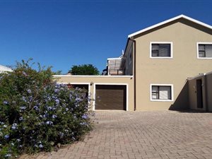 5 Bed House in Knysna Central