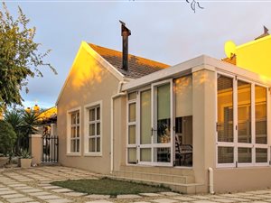 3 Bed House in Zevenzicht
