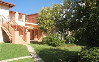 2 Bedroom Flat in Boskruin