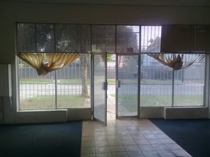 97 m² Retail Space in Westdene