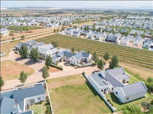 500 m² Land available in Croydon Vineyard Estate