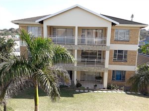 2 Bed Apartment in Uvongo