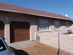 3 Bed House in Bakerton