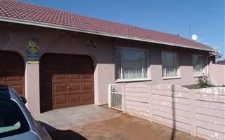 3 Bedroom House in Bakerton